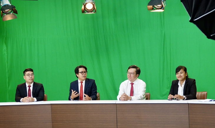 16g ngày 20-6: phát sóng talkshow 'Sau khi biết điểm thi lớp 10: Đâu là lựa chọn phù hợp nhất?' - Ảnh 1. 16g ngày 20-6: phát sóng talkshow 'Sau khi biết điểm thi lớp 10: Đâu là lựa chọn phù hợp nhất?' - Ảnh 1.