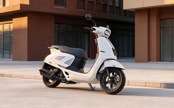 Hơn 10 . 000 Xe Vespa hội tụ tại Rome kỷ niệm 80 năm thương hiệu huyền thọai - Ảnh 3.