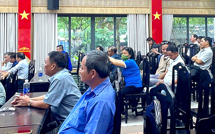 Hàng ngàn hộ ở Đà Nẵng bỗng dưng bị đòi nợ thuế: Cán bộ thuế tự thu theo ý mình? - Ảnh 4.
