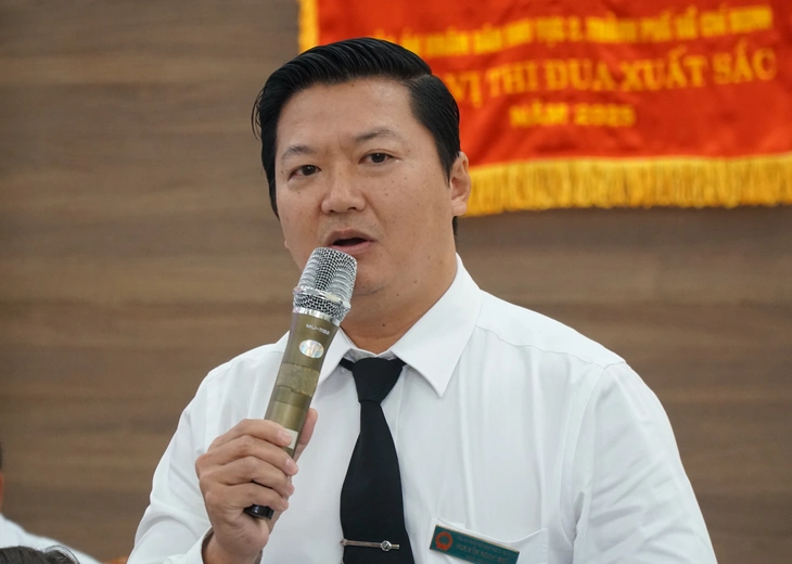 Có thẩm phán đến chung cư cao cấp tống đạt văn bản tố tụng nhưng không được vào - Ảnh 3.