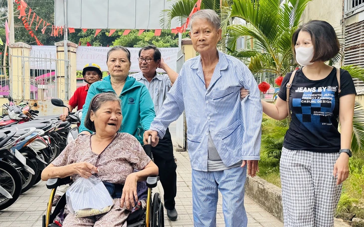 50 năm thành phố mang tên Bác: Tuổi thọ người dân tăng hơn 10 năm nhờ đầu tư cho y tế và chất lượng dân số - Ảnh 2.