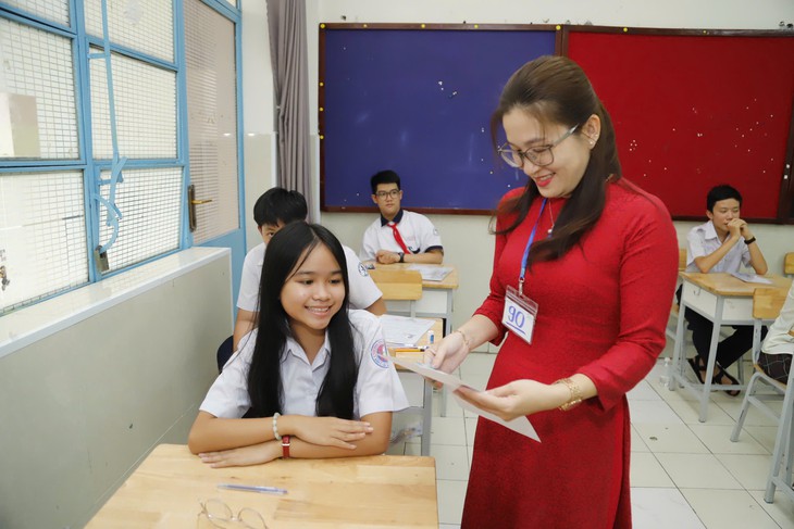 Thi vào lớp 10: Đừng chỉ sàng lọc, hãy giúp học sinh chọn đúng hướng đi - Ảnh 2.