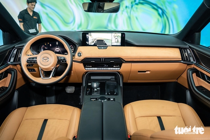 Mazda CX-90 giá từ 1,899 tỉ đồng ở Việt Nam: Có cả bản hybrid cắm sạc, cạnh tranh Hyundai Palisade - Ảnh 6.