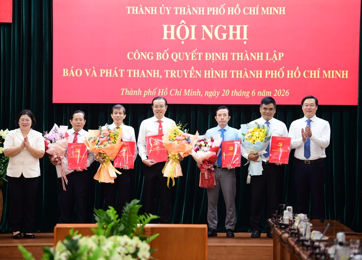 Xây dựng nền báo chí chuyên nghiệp và hiện đại - Ảnh 1. Đổi mới tư duy, công nghệ và phương thức làm báo, xây dựng nền báo chí hiện đại - Ảnh 1.