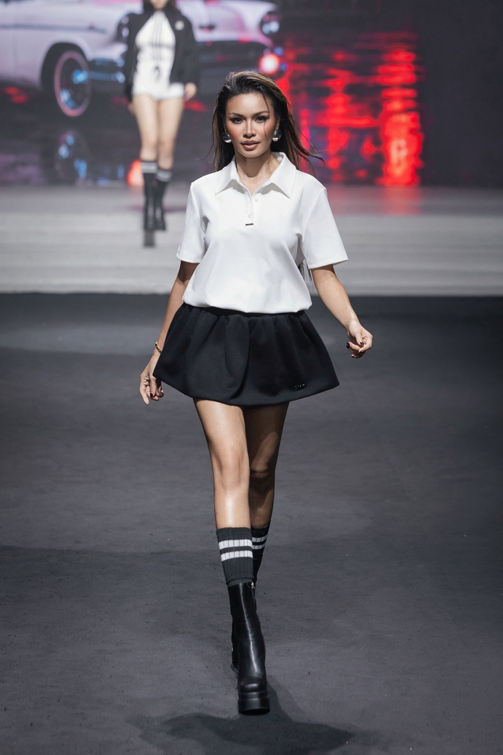 17 hoa hậu, á hậu đổ bộ show diễn của Đỗ Mạnh Cường - Ảnh 10.