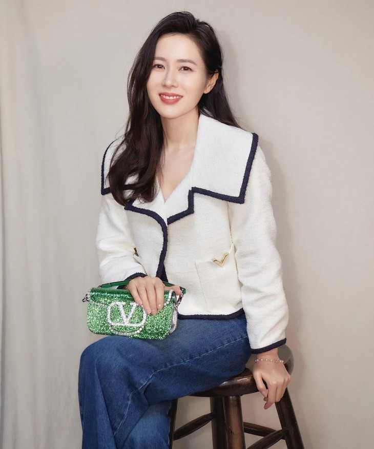 Son Ye Jin cao 1,65 m và bí quyết ăn mặc khiến Hyun Bin mê mẩn: 10 chiêu phối đồ tinh tế đầy ẩn ý - Ảnh 6.