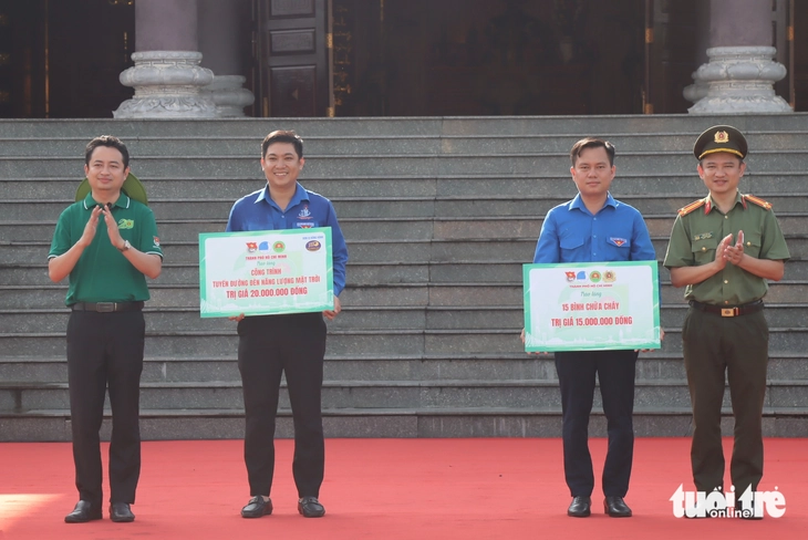Chiến dịch 'Hành quân xanh' lan tỏa 20 năm dấu chân tình nguyện, vì nhân dân phục vụ - Ảnh 2.