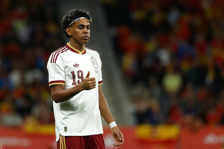 World Cup 2026 xôn xao với tin đồn Lamine Yamal có con năm 16 tuổi - Ảnh 1.
