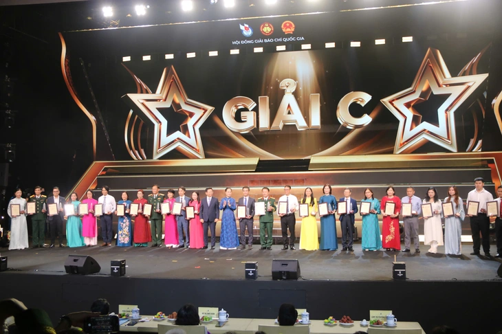 Báo Tuổi trẻ đoạt giải C Giải báo chí quốc gia lần thứ XX - Ảnh 5.