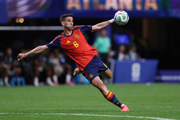 World Cup 2026: Ông Fuente thôi không "nghĩ nhiều" - Ảnh 2.