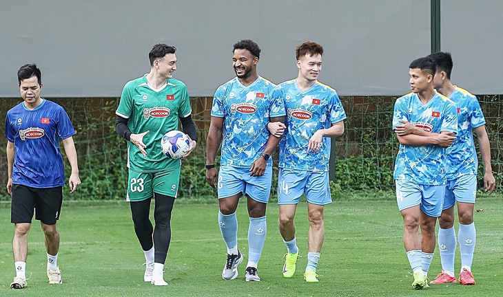 Tuyển Việt Nam hội quân chuẩn bị chinh phục ASEAN Cup - Ảnh 1.
