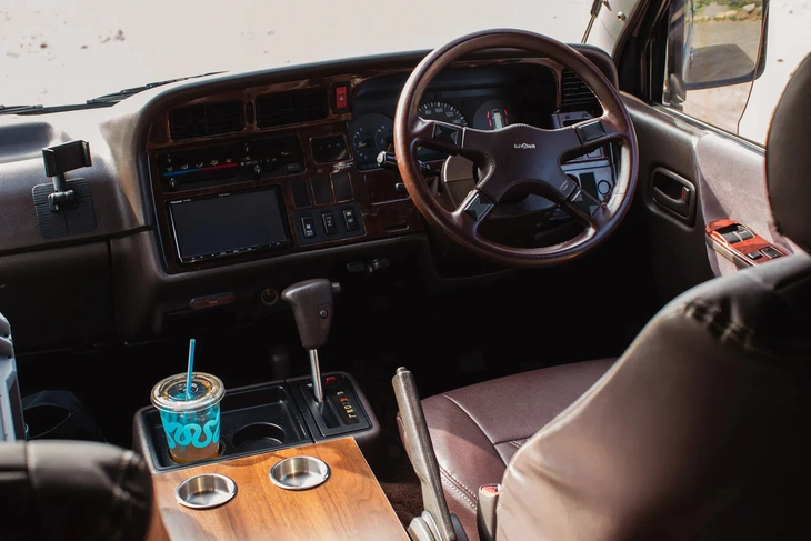 'Cá mập' Toyota đủ tiện nghi - Ảnh 4.