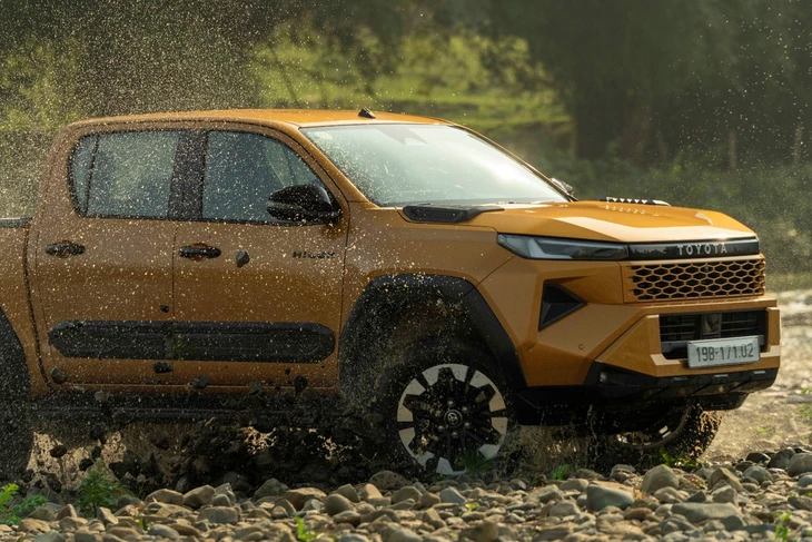 Toyota Hilux khởi sắc doanh số , chờ đón cơ hội mới trong năm 2026 - Ảnh 3.