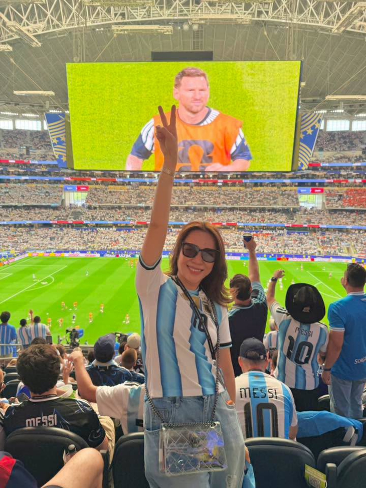 Mỹ Tâm 'cuồng' Messi cỡ nào?   - Ảnh 4.