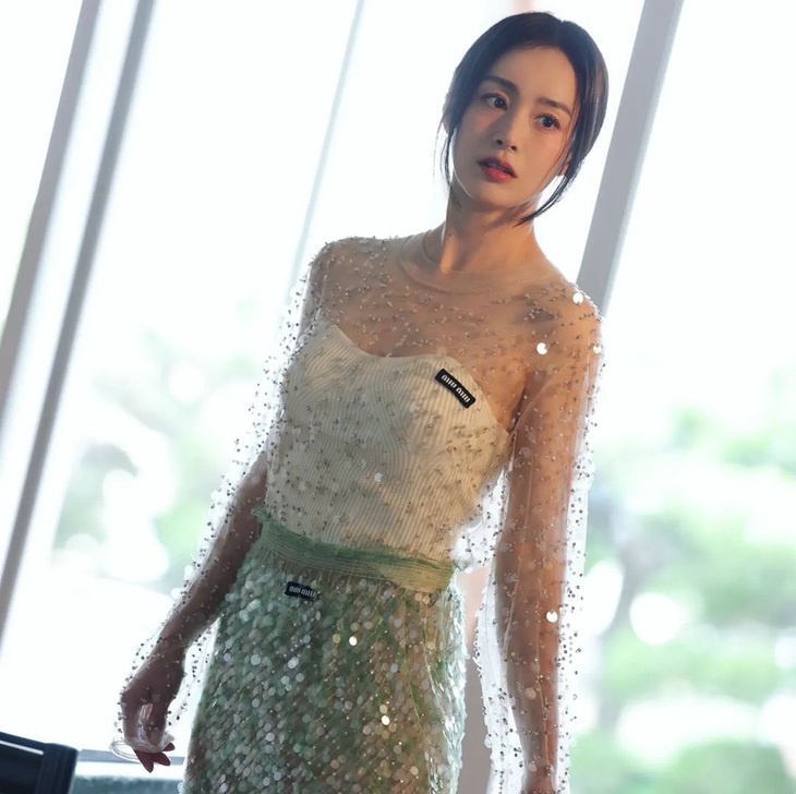 Phong cách của Kim Tae Hee - Ảnh 7.