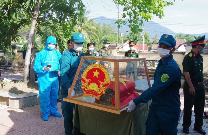 Vượt khó tìm kiếm, quy tập và xác định danh tính hài cốt liệt sĩ - Ảnh 1. Vượt khó tìm kiếm, quy tập và xác định danh tính hài cốt liệt sĩ - Ảnh 1.