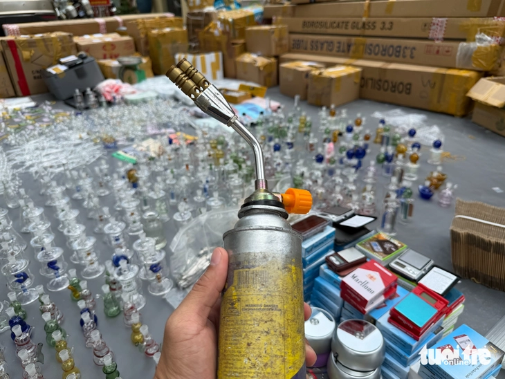 Phòng chống ma túy hiệu quả tại tp . Hcm: Triệt phá đường dây hơn 1 tấn ma túy - Ảnh 5. Phòng chống ma túy hiệu quả tại tp . Hcm: Triệt phá đường dây hơn 1 tấn ma túy - Ảnh 5.