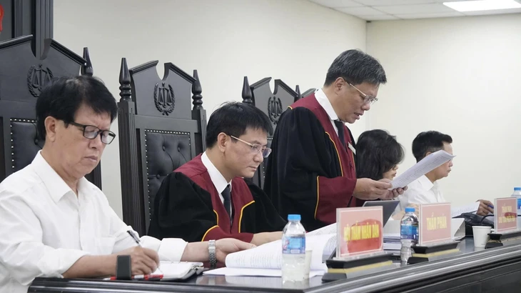 Tham ô 18 tỉ đồng khi sản xuất thiết bị ngành công an, chủ tịch công ty Nam Triệu hầu tòa - Ảnh 3.