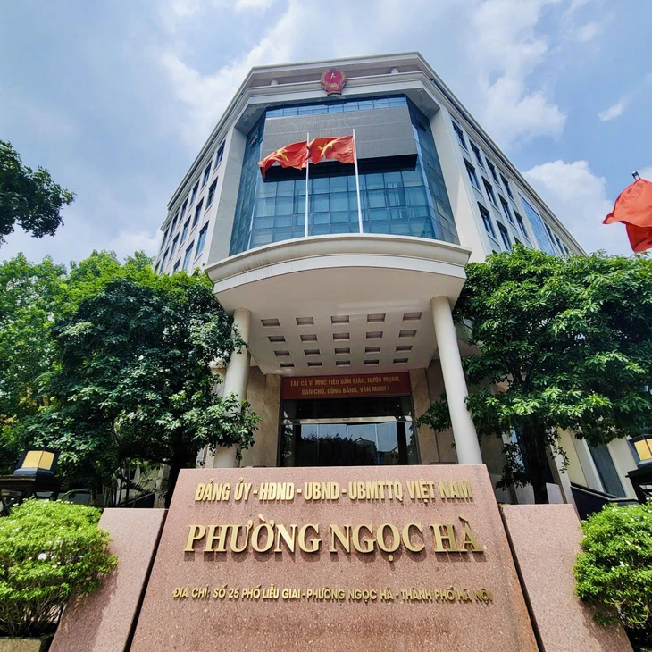 Bí thư Hà Nội chỉ đạo 'nóng' vụ cán bộ tiền khởi nghĩa 97 tuổi bị nữ cán bộ từ chối xác nhận ủy quyền - Ảnh 1.
