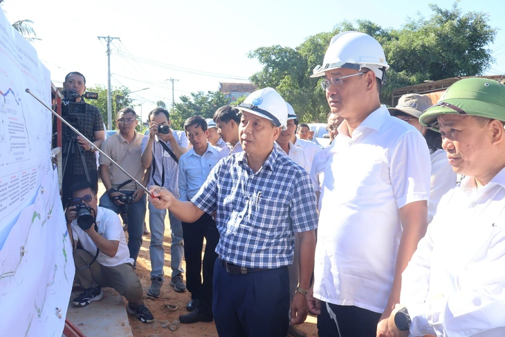 Bí thư Đà Nẵng xây dựng đội ngũ cán bộ có tinh thần đổi mới - Ảnh 2.