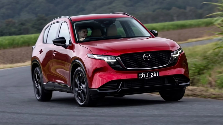 Mazda CX-5 hybrid mới hứa hẹn được định giá 'mềm' hơn đối thủ: Khó làm điều tương tự ở Việt Nam? - Ảnh 1.