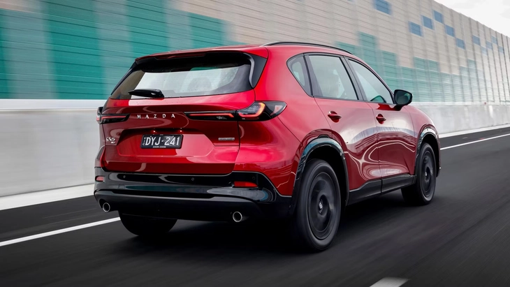 Mazda CX-5 hybrid mới hứa hẹn được định giá 'mềm' hơn đối thủ: Khó làm điều tương tự ở Việt Nam? - Ảnh 2.