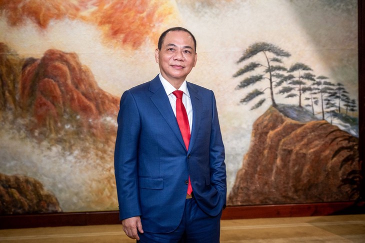 Khoản đầu tư của tỉ phú Phạm Nhật Vượng lãi gần nghìn tỉ chỉ sau hai phiên - Ảnh 1.