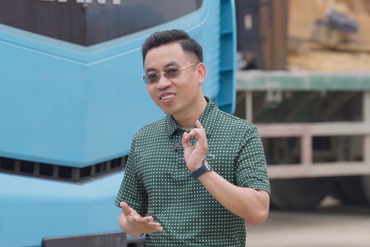 'Xe đầu kéo điện chỉ tốn 5.000 đồng/km, gì cũng hiển thị trên hệ thống, tài không ăn dôi dư được như xe dầu' - Ảnh 2.