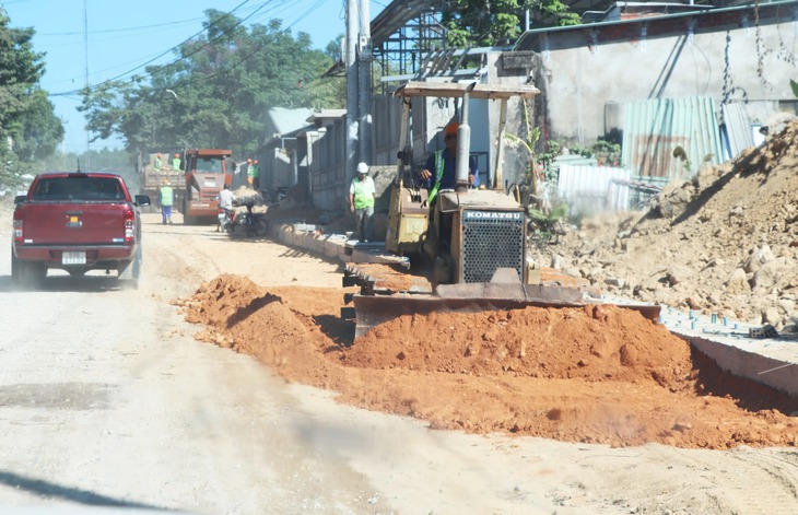 Bí thư Đà Nẵng yêu cầu GPMB đúng tiến độ đường liên kết vùng - Ảnh 3.