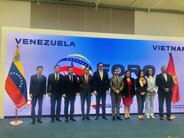 Năng lượng, dầu khí nằm trong các trụ cột hợp tác Việt Nam và Venezuela giai đoạn mới - Ảnh 3. Năng lượng, dầu khí nằm trong các trụ cột hợp tác Việt Nam và Venezuela giai đoạn mới - Ảnh 3.