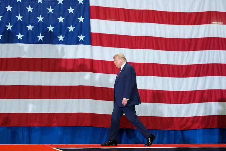 Uy tín của ông Trump và Mỹ giảm mạnh trong mắt công chúng toàn cầu - Ảnh 1.