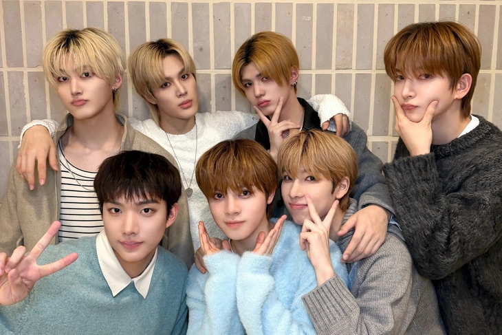 Giấc mơ thành BTS, BlackPink xa vời, K-pop ngày càng khắc nghiệt với nhóm nhạc nhỏ - Ảnh 1.