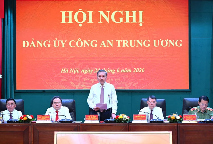 - Ảnh 2. - Ảnh 2.