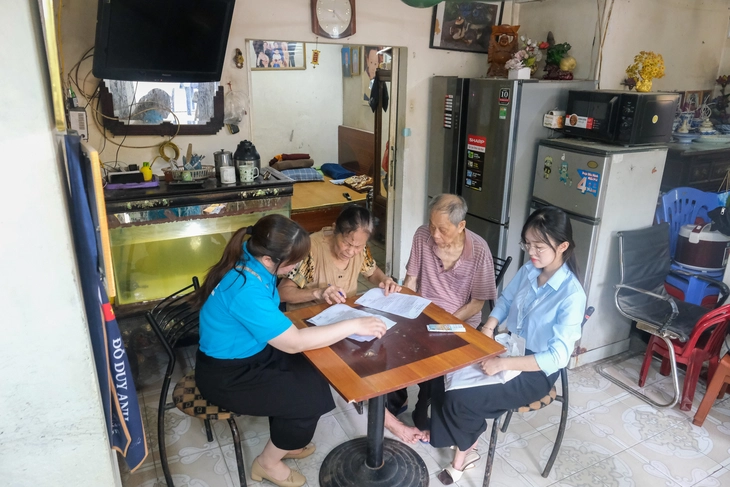 Những trường hợp được hỗ trợ tại nhà? - Ảnh 1. Những trường hợp được hỗ trợ tại nhà? - Ảnh 1.