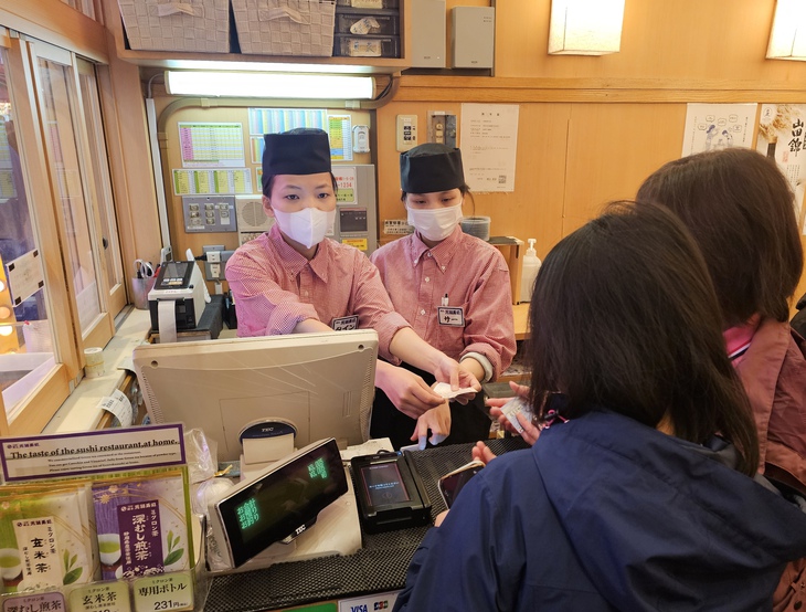 Người Việt "giữ lửa" bếp Nhật - Ảnh 5.