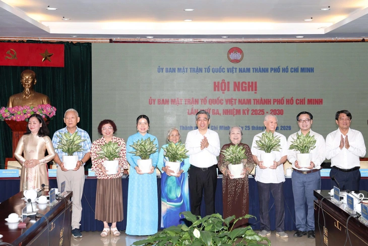 Ủy ban Mặt trận Tổ quốc Việt Nam TP.HCM hiệp thương bổ sung Phó chủ tịch và tổ chức thành viên - Ảnh 3.