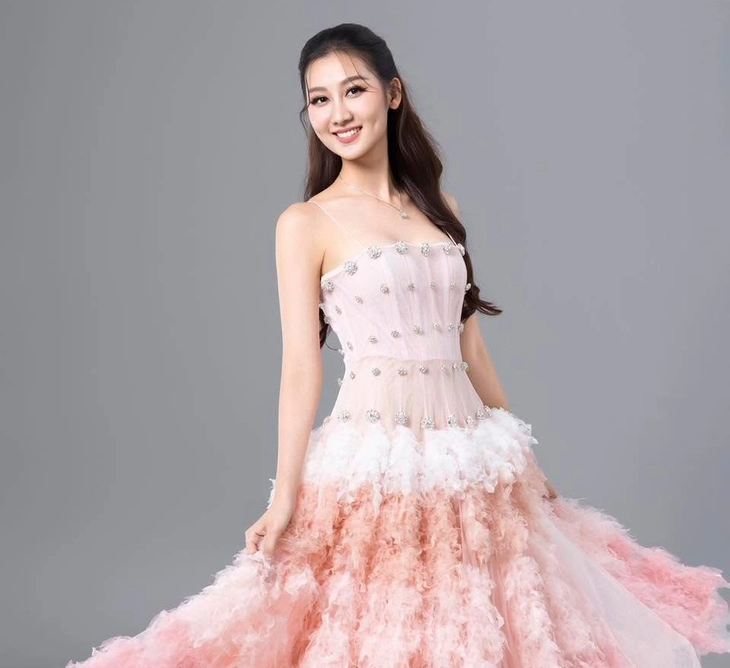 Điều gì khiến hoa hậu Phương Oanh, Quế Anh và Yến Nhi cùng yêu TP.HCM? - Ảnh 3.