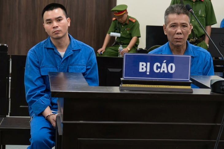 Mạo danh công an, làm giả lệnh bắt tạm giam để lừa các cụ già giao tiền, vàng - Ảnh 1.