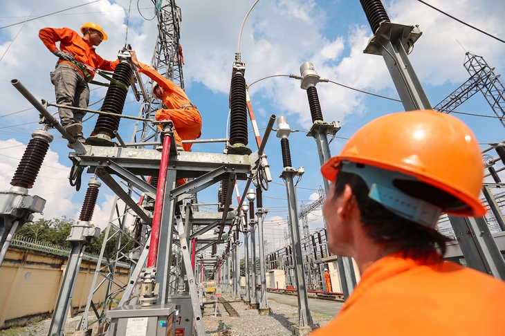 Xóa sạch lỗ lũy kế, EVN muốn vào top 500 doanh nghiệp toàn cầu, mỗi năm lãi 3% - Ảnh 1.