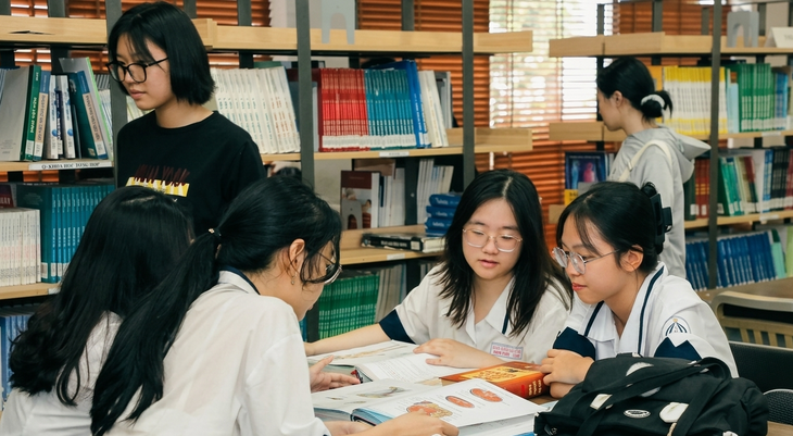 Trường đại học Y Dược TP.HCM tăng học phí, cao nhất 90 triệu đồng/năm - Ảnh 2.