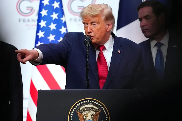 Thỏa thuận Mỹ - Iran: Chiến thắng của ông Trump chưa thuyết phục người Mỹ - Ảnh 1.