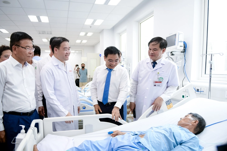 Khai trương Bệnh viện Bạch mai cơ sở 2: Mang chất lượng tuyến cuối đến gần người dân - Ảnh 6.