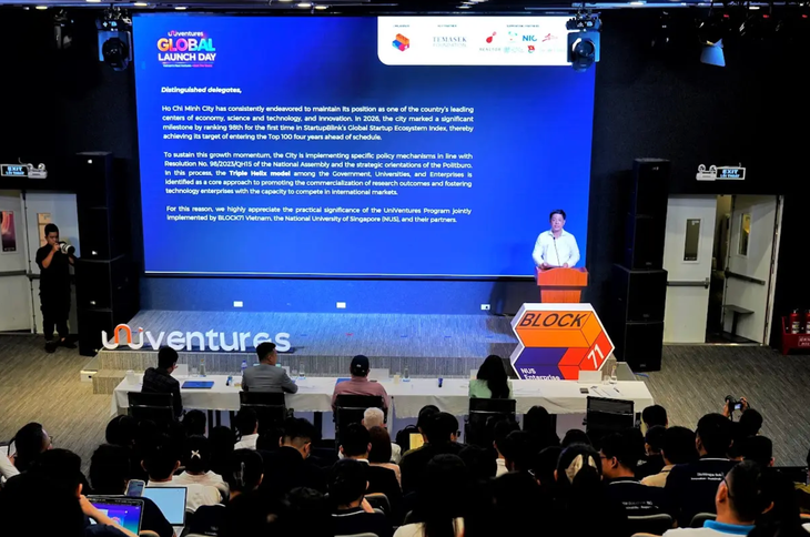 Startup AI giáo dục và năng lượng xanh giành suất ươm tạo tại Singapore - Ảnh 2.