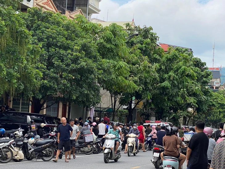 Hai người thương vong sau vụ nổ súng ở Lào Cai - Ảnh 3.