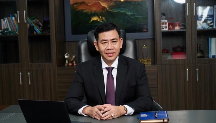 Bộ Công Thương bổ nhiệm hiệu trưởng Trường đại học Công nghiệp và Công Thương TP.HCM - Ảnh 1.