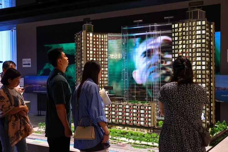 Người Trung Quốc đổ xô sang mua nhà, giá nhà ở Hong Kong tăng tháng thứ 12 liên tiếp - Ảnh 2.