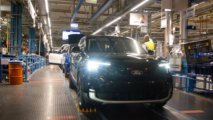 Ford trả giá đắt khi để AI làm xe, sa thải kỹ sư xong phải mời quay lại gấp - Ảnh 4.