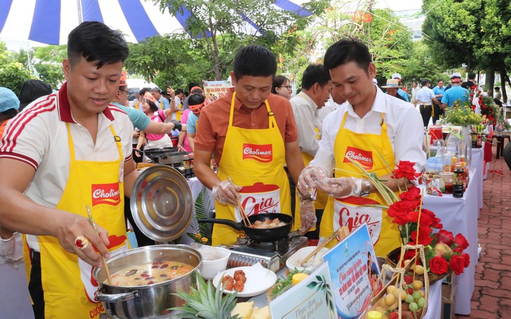 Gắn kết gia đình, nền tảng của thành công - Ảnh 8.