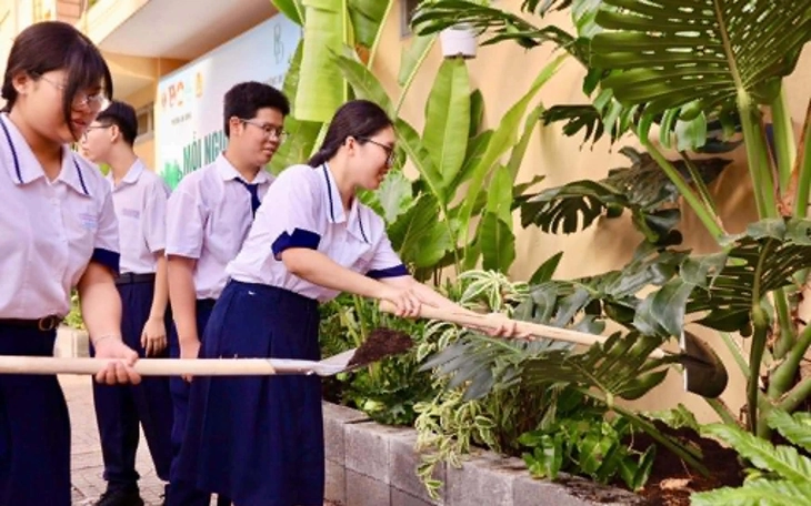 Tin tức sáng 29-6: Cả nước còn thiếu 110.930 giáo viên các cấp; Sẽ mở rộng xây dựng nhiều nhà cho thuê - Ảnh 3.