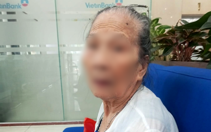 Thành ủy Hà Nội chỉ đạo kiểm tra vụ cụ bà 97 tuổi đi 3 lần mới nhận được tiền hỗ trợ hàng tháng - Ảnh 2.